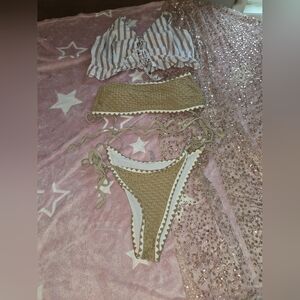 Striped and Textured Bikini Set size l